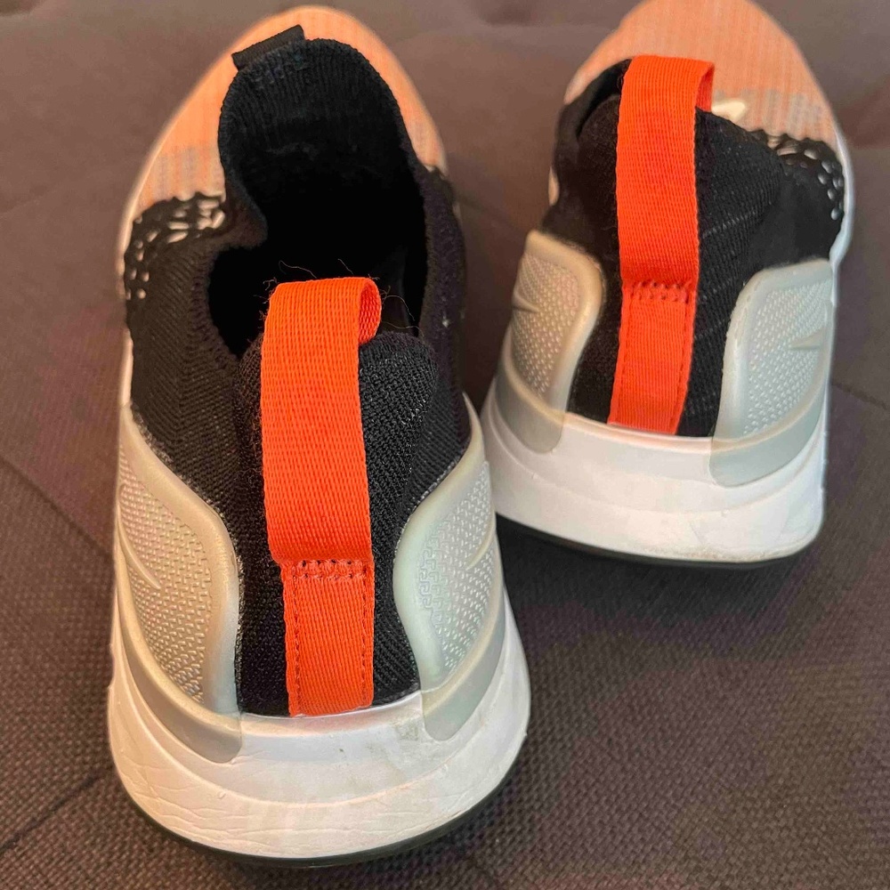 Nike Running Shoe. React - image 3